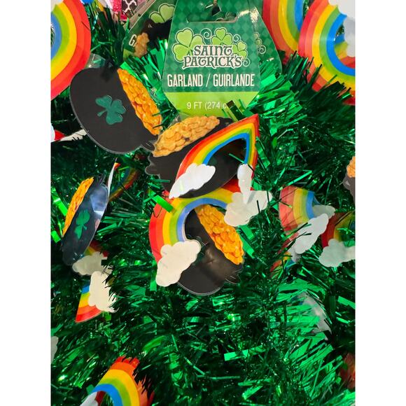 Rainbow & Pot of Gold Saint Patricks Day Tinsel Garland Window Mantle Door Decor - Picture 1 of 4